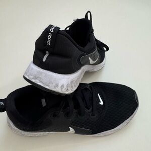 Kids Black Nike Running Shoes